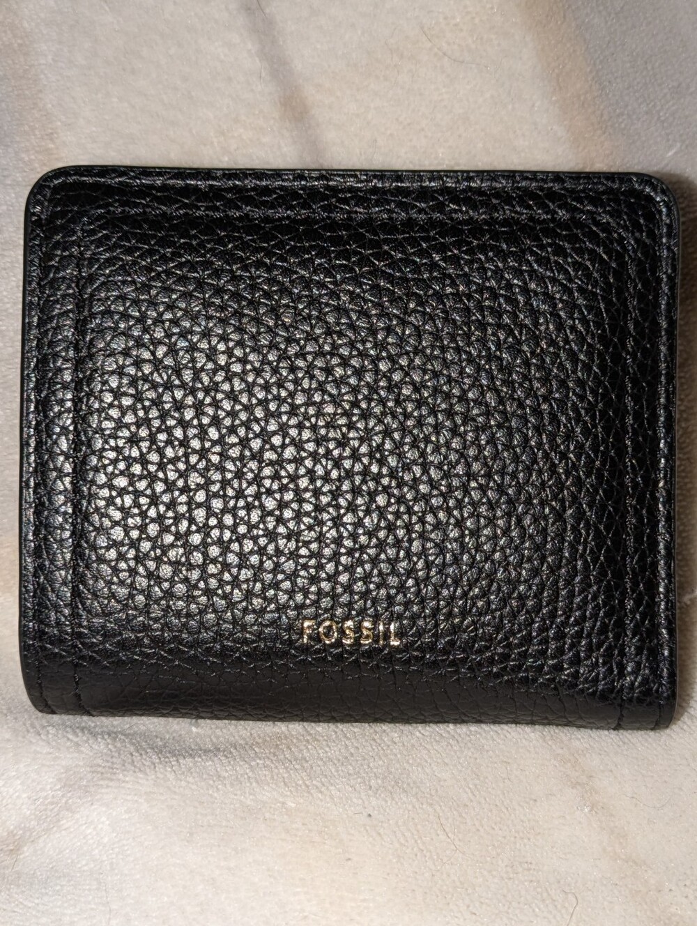 Fossil Logan Bifold Wallet - Picture 4 of 8